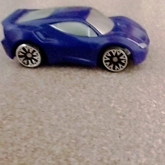 2 Micro machines Blue & Green - Picture 6 of 10